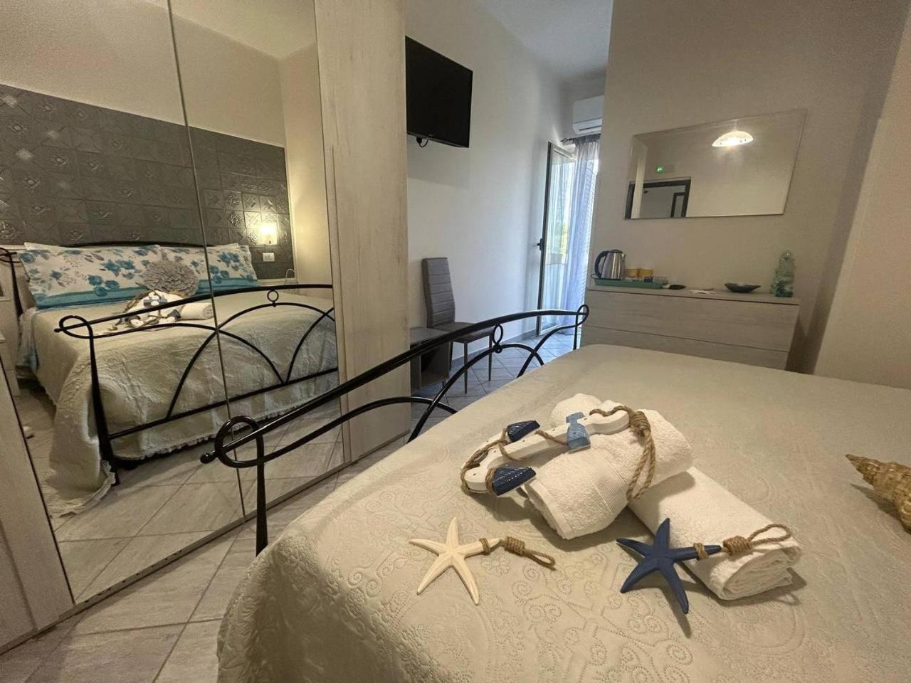 B&B Via Del Sole Vena Luaran gambar